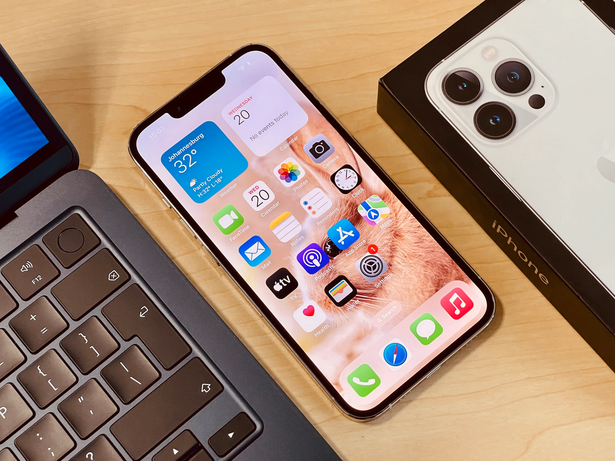 Giá iPhone đồng loạt lao dốc khủng: Có mẫu bay 40% dù mới ra mắt, đập hộp thấp nhất từ 8 triệu đồng - rẻ chưa từng có trong lịch sử - Ảnh 3