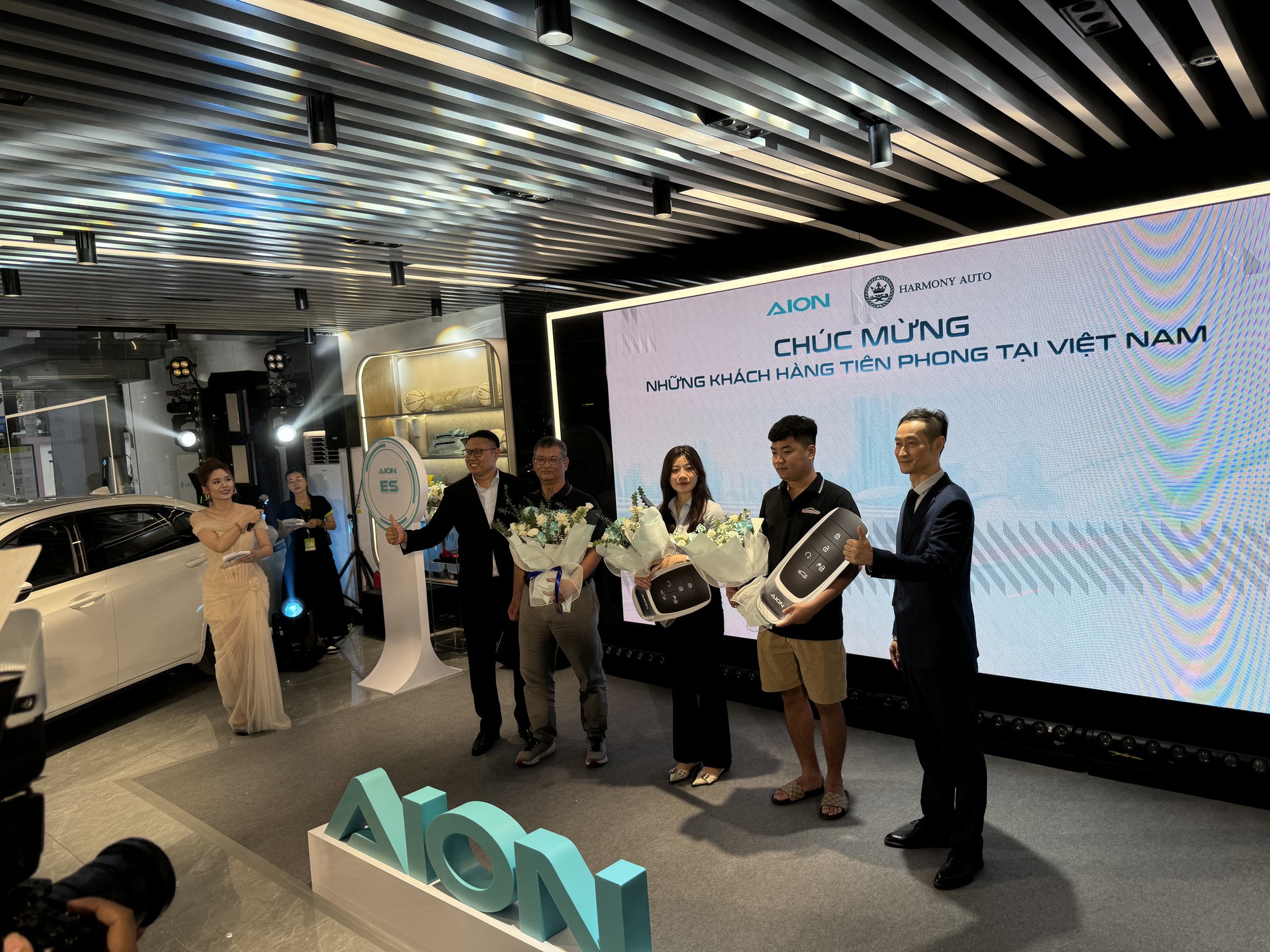 Đại lý xe điện AION thành BYD, điều gì đang xảy ra? - Ảnh 3