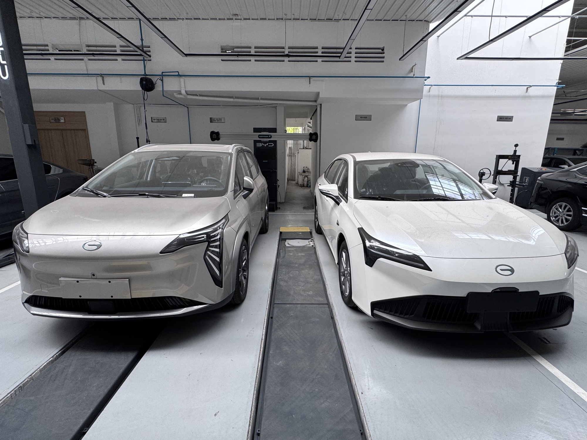 Đại lý xe điện AION thành BYD, điều gì đang xảy ra? - Ảnh 2