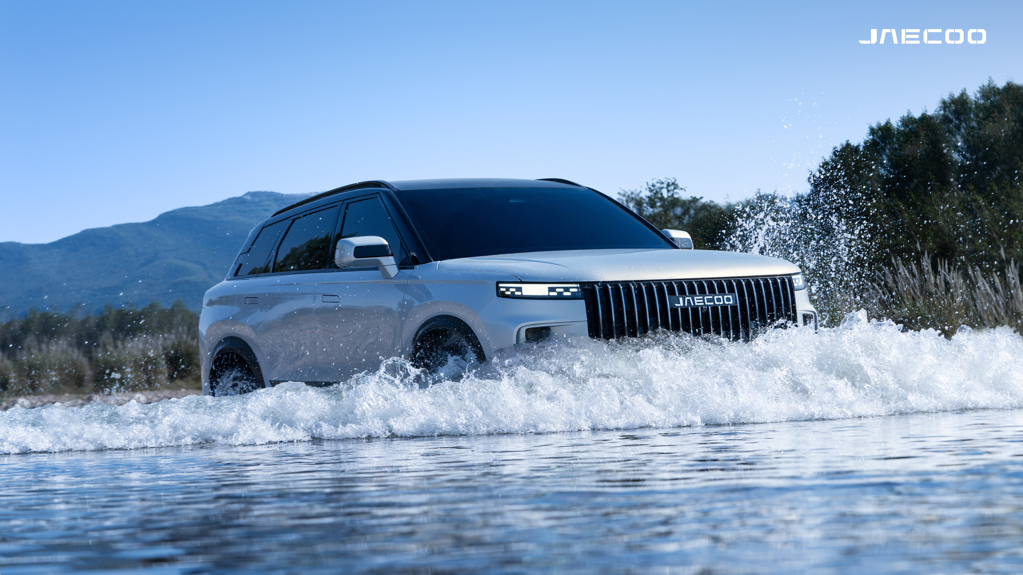 Ở Việt Nam có mẫu xe to ngang CX-5 nhưng ăn xăng 1L/100km, mạnh hơn cả Land Cruiser Prado: Giá thế nào? - Ảnh 5