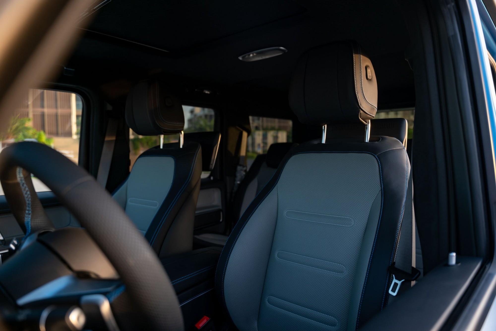 SUV điện Mercedes G 580 về Việt Nam: Giá từ 7,75 tỷ đồng, quay xe 360 độ, chạy 473km/sạc, có cả "hàng hiếm" Edition One - Ảnh 8