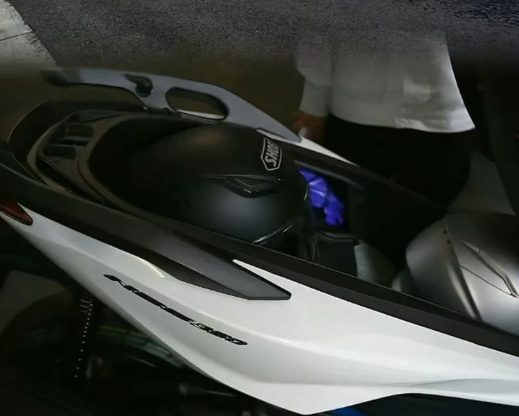 Honda cho ra mắt mẫu xe tay ga cao cấp hơn cả Honda SH, được trang bị nhiều tính năng 'khủng' với động cơ siêu mạnh - Ảnh 8