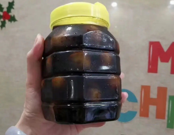 Quả mọc đầy đường ở Việt Nam, sang nước ngoài đắt phát sốc - Ảnh 3