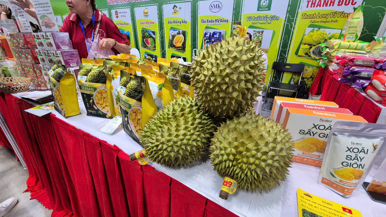 Sầu riêng xuất khẩu còn ít hơn chuối - Ảnh 1