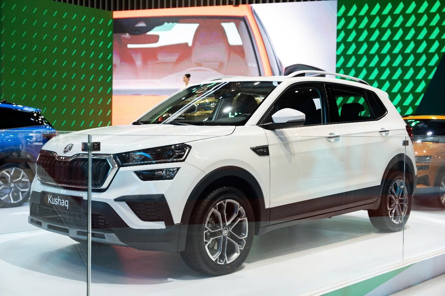 Loạt xe ra mắt Việt Nam tháng 4/2025: Đều là SUV, có cả máy xăng, hybrid, giá dự kiến từ khoảng 600 triệu đến... gần 9 tỷ đồng - Ảnh 14