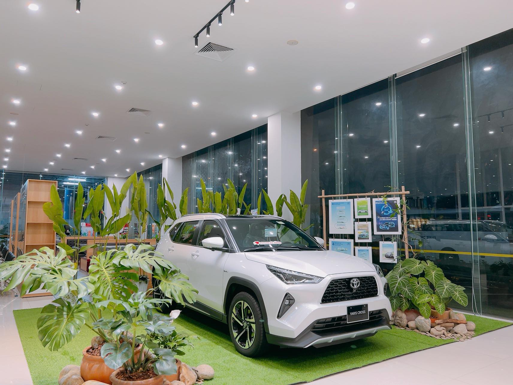 SUV cỡ B đua giảm giá tại Việt Nam: Xforce, Yaris Cross đang hot được giảm trên 30 triệu, có xe giá dưới 500 triệu rẻ ngang hạng A - Ảnh 4