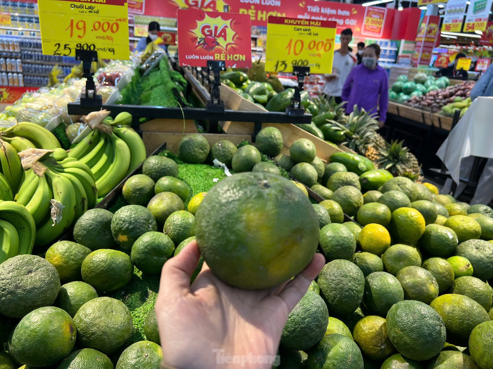 Ngỡ ngàng nhiều trái cây giải nhiệt mùa nóng có giá bằng ly trà đá - Ảnh 10