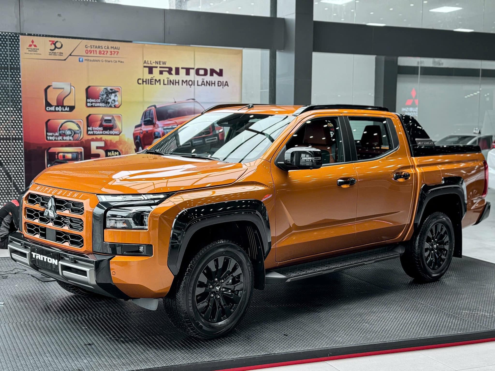 Mitsubishi lần đầu vượt Ford, lên top 3 doanh số VAMA năm nay: Xpander vượt hẳn nhóm còn lại, Triton lập kỷ lục - Ảnh 3