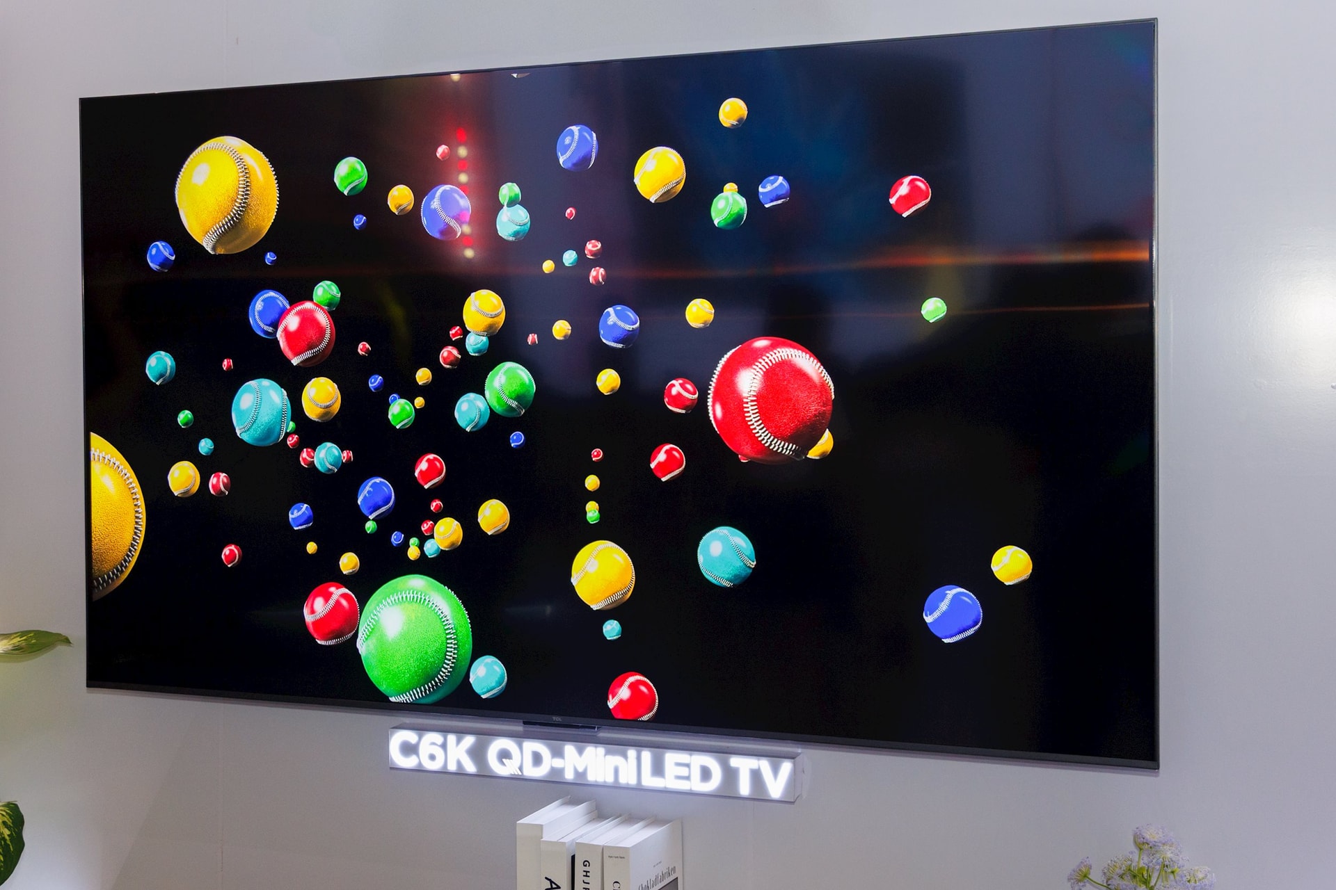 TCL tung mẫu TV QD miniLED 65 inch C6K, thách thức TV QLED cùng tầm giá - Ảnh 4