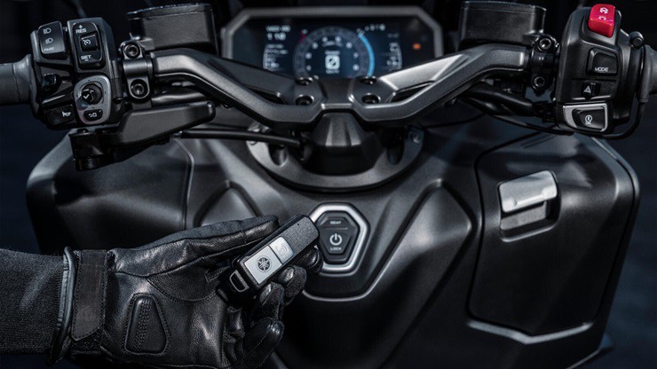Yamaha ra mắt xe tay ga phân khối lớn giá gần 300 triệu đồng, có gì đặc biệt? - Ảnh 2