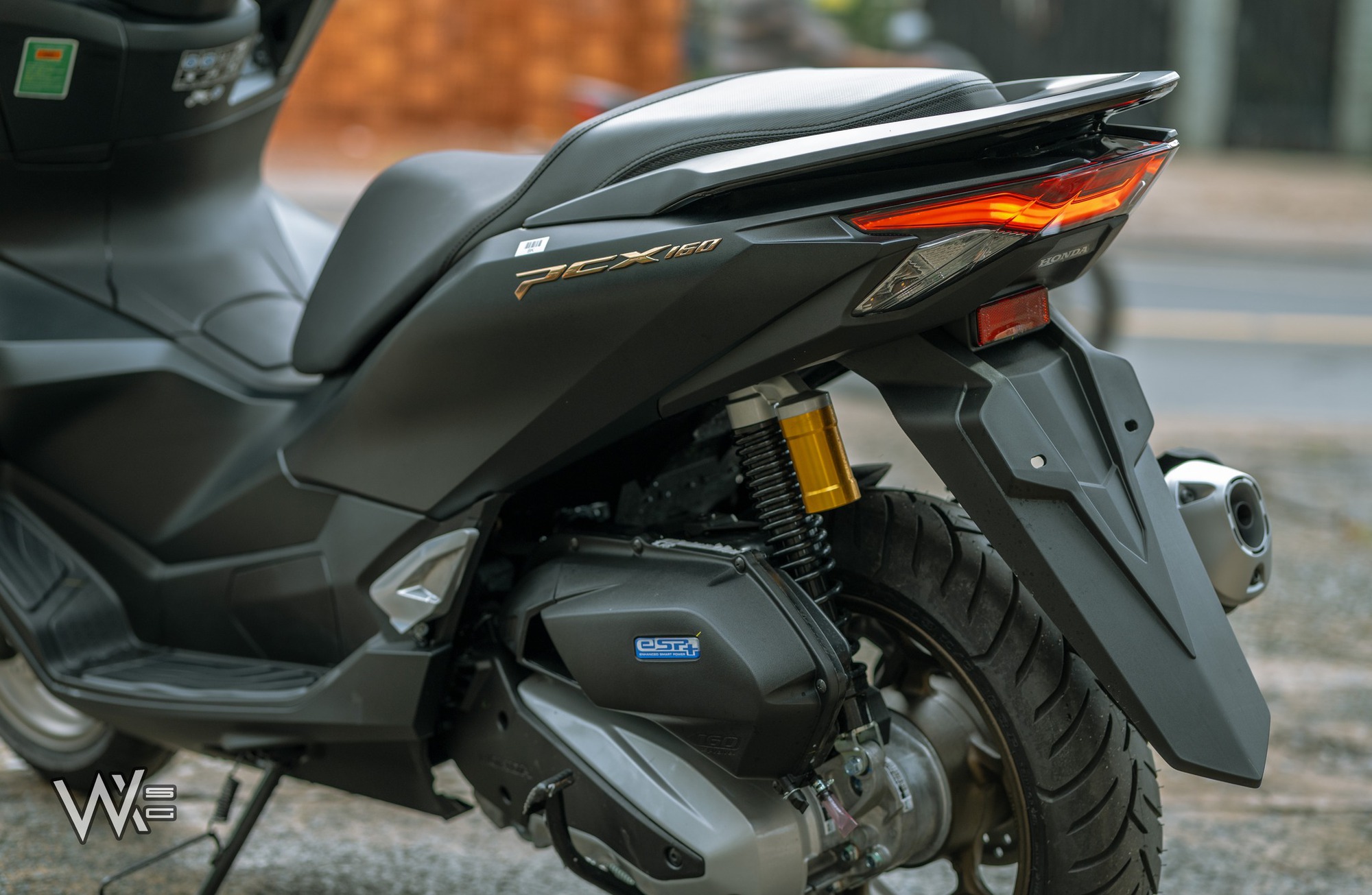 Honda Phi Thuyền 2025 quá 'hot', một lô vừa về giờ còn vài chiếc: Cốp to hơn của SH, ăn xăng 2,2L/100km - Ảnh 8