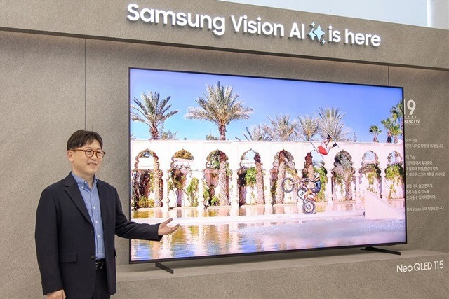 Samsung đang phải bật chế độ 'sinh tồn' đấu với TV Trung Quốc: TCL, Hisense quá 'mạnh', ông lớn Hàn Quốc đặt cược vào điều gì? - Ảnh 1