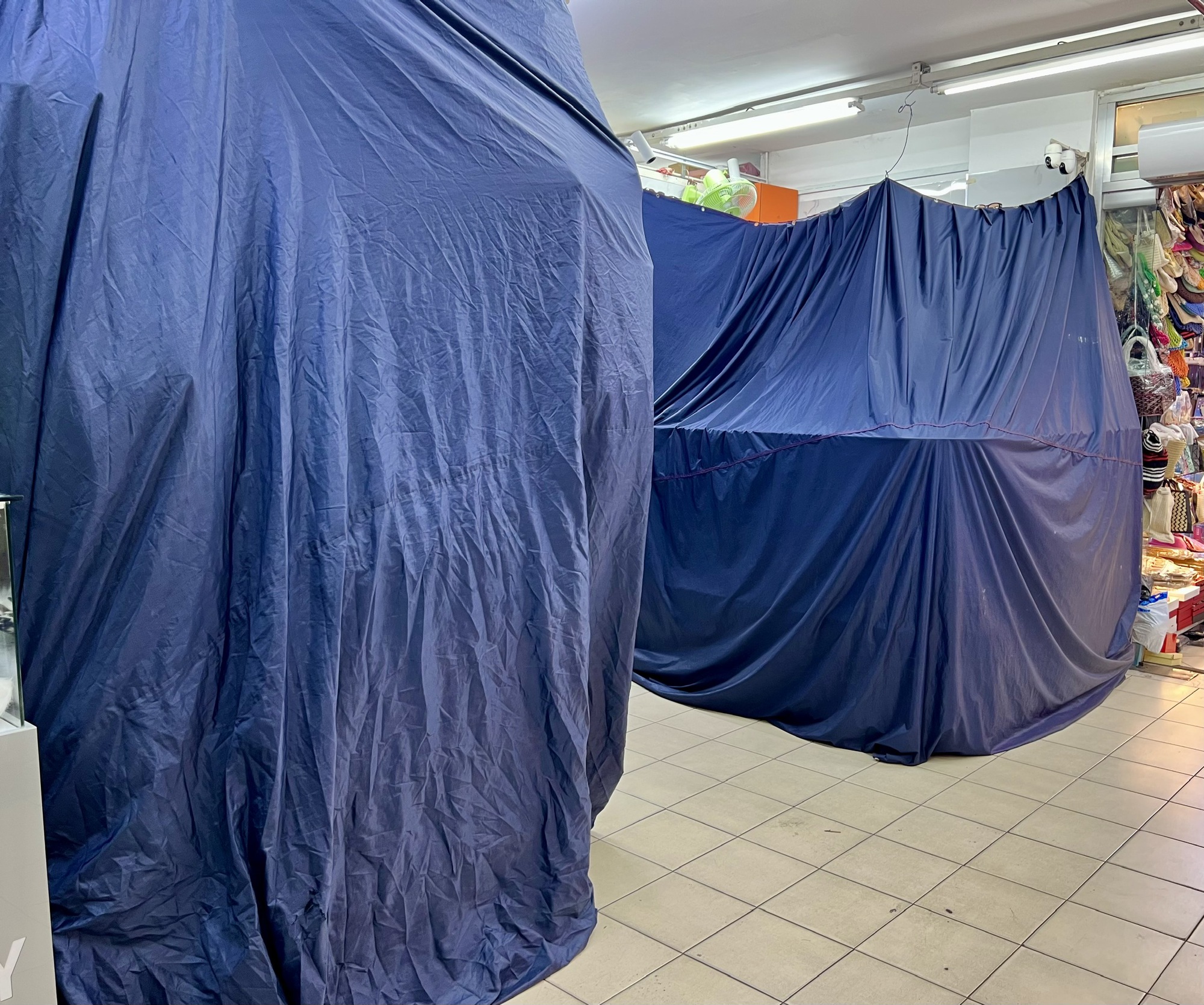 Saigon Square – “Điểm đen” buôn bán hàng nhái dai dẳng giữa trung tâm TP HCM - Ảnh 7