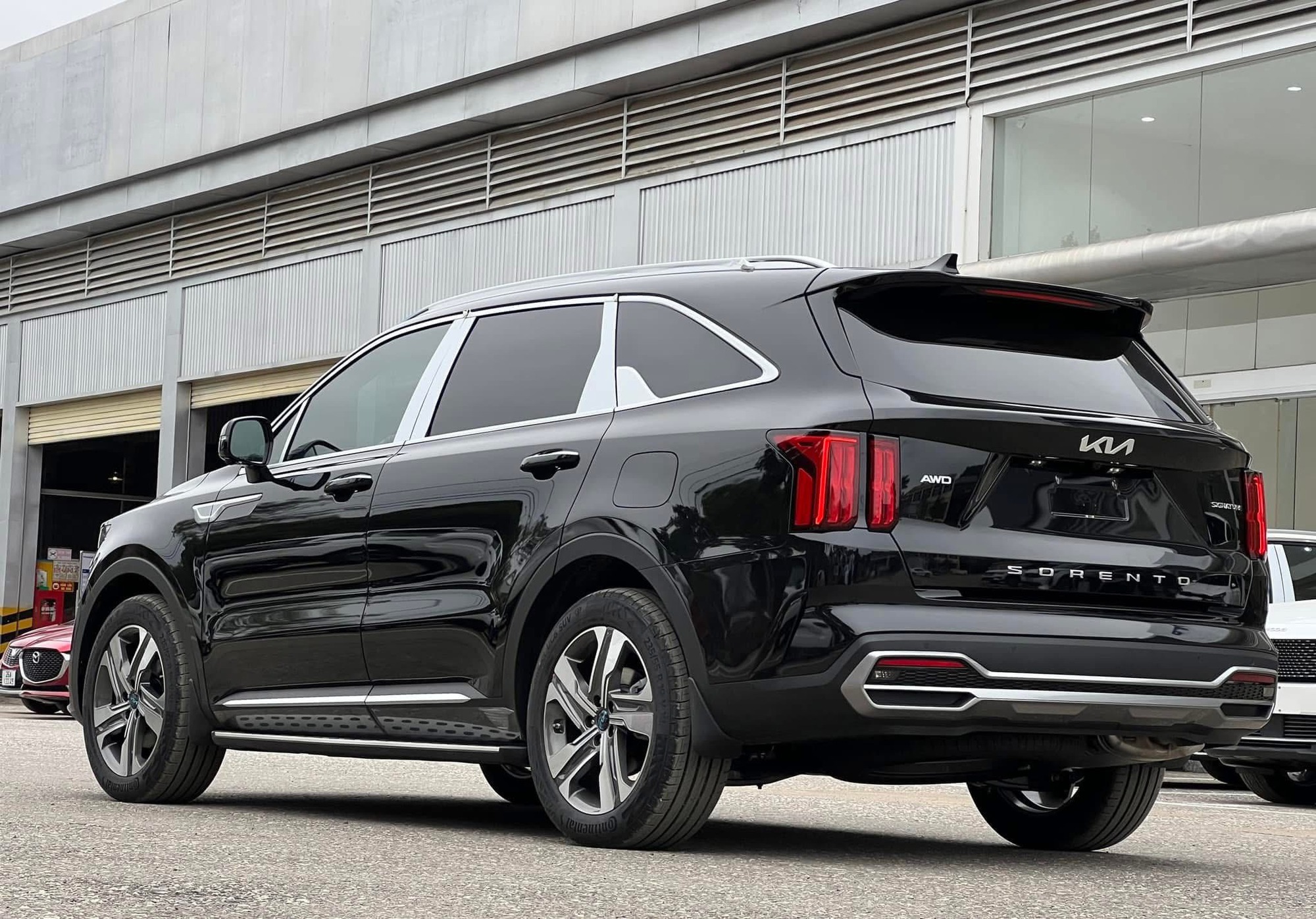 Giá Kia Sorento lần đầu giảm dưới mốc 900 triệu tại đại lý: Rẻ nhất phân khúc, ngang CX-5 bản tầm trung, dọn kho chờ bản mới sắp ra mắt - Ảnh 3