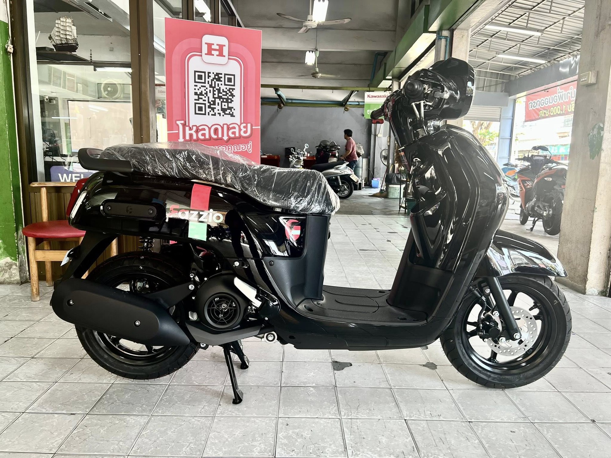 Xe ga siêu tiết kiệm xăng của Yamaha về đại lý: Trang bị vượt Honda Vision, động cơ hybrid - giá chỉ 35 triệu đồng - Ảnh 8
