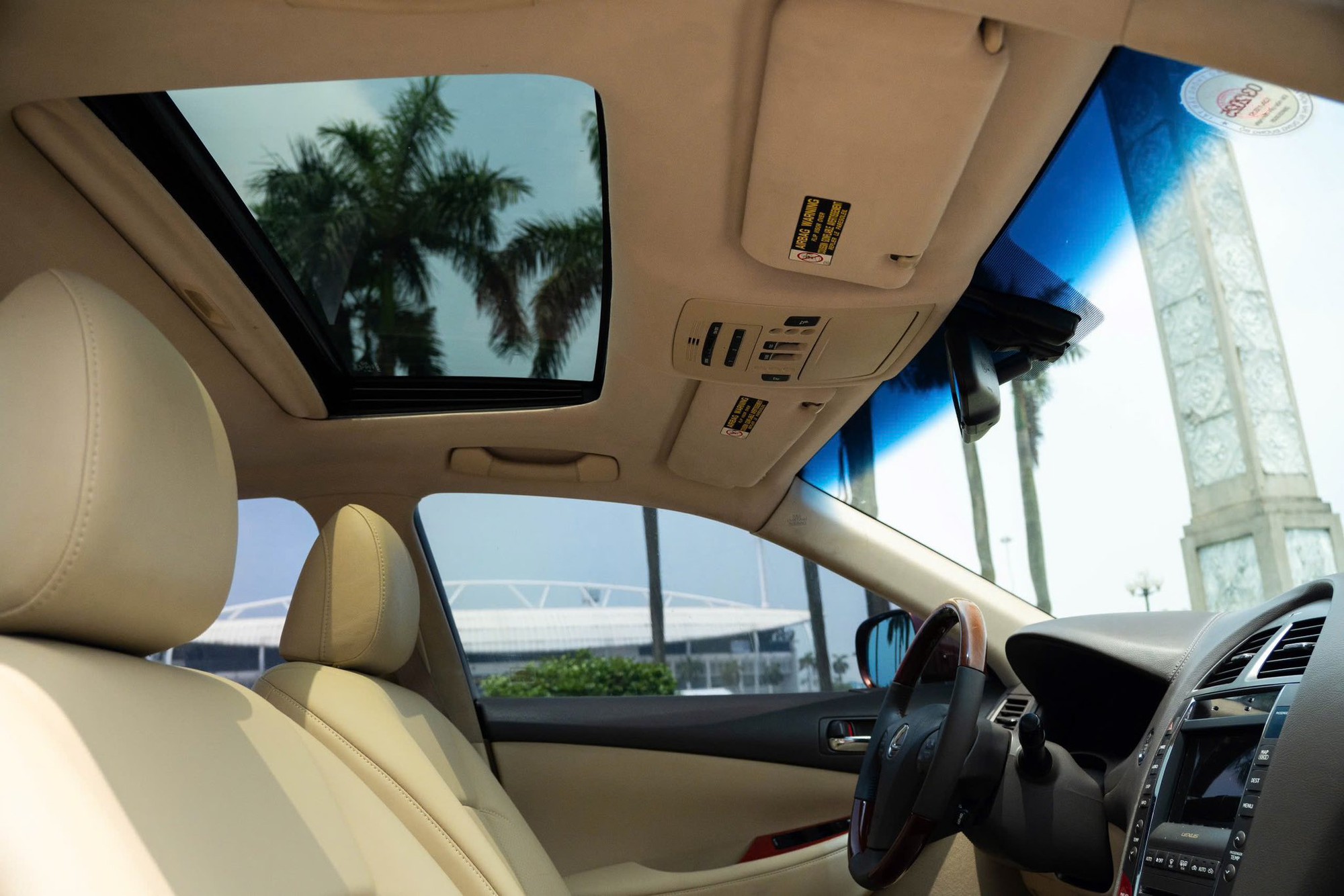 Lexus ES gần 20 năm tuổi vẫn có giá hơn 400 triệu: Chạy 140.000km, nội thất còn đẹp, ngoại thất nhuốm màu thời gian - Ảnh 14