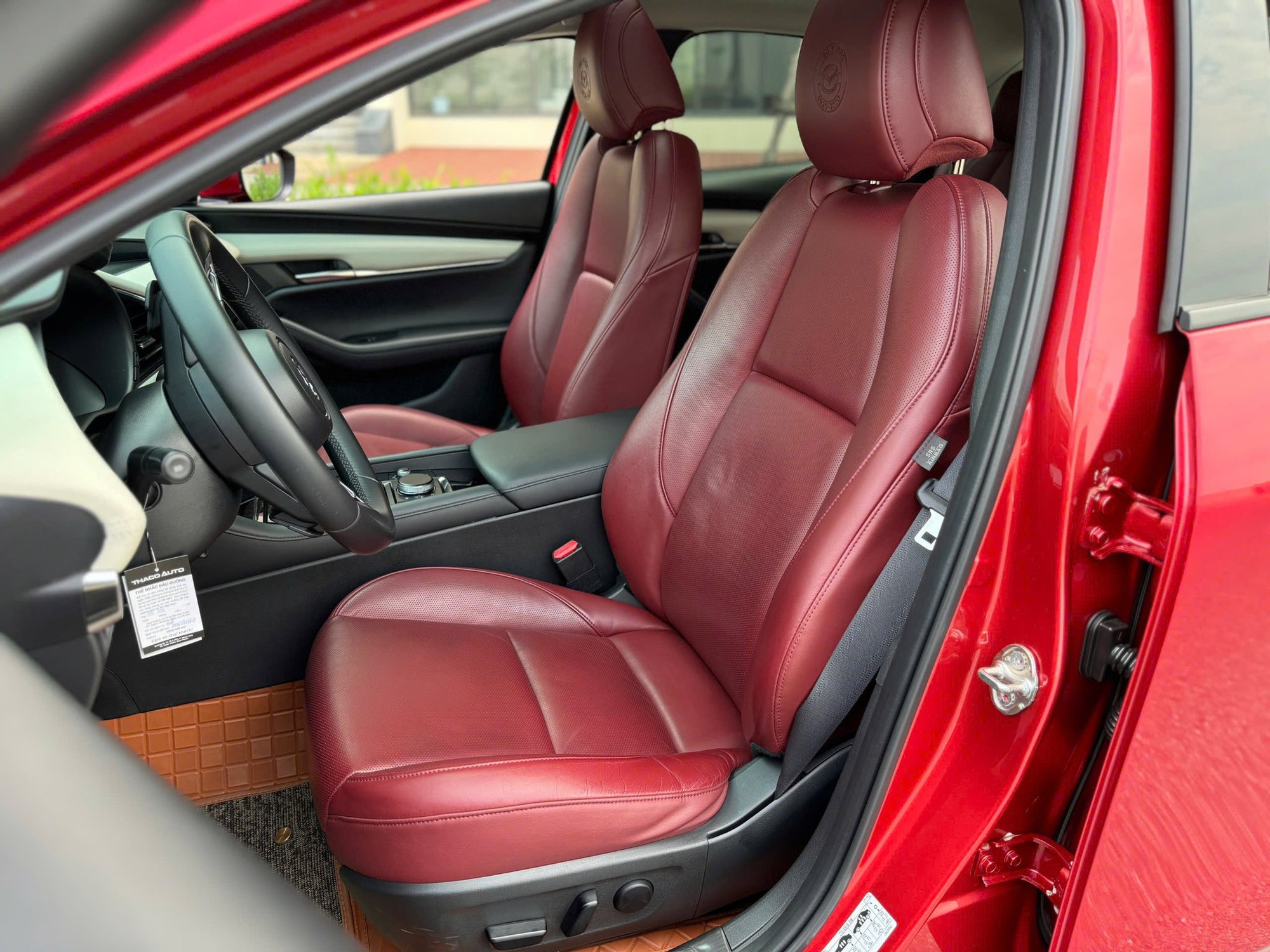 Mazda3 2020 rao bán gần 600 triệu: Gần đắt nhất thị trường, khó “đụng hàng”, chỉ có 40 chiếc toàn Việt Nam - Ảnh 9