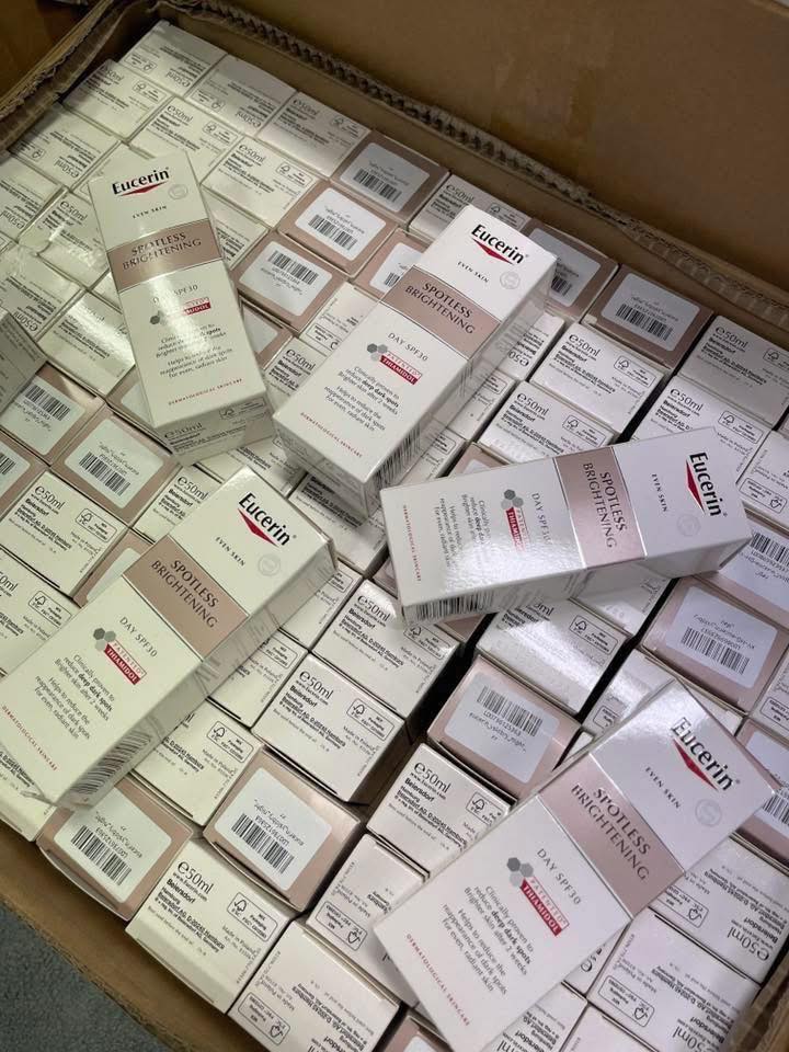 Hơn 78.223 sản phẩm mỹ phẩm, thiết bị điện tử,... giả bị phát hiện ở Thái Lan: Đường dây khủng do 2 nghi phạm Trung Quốc cầm đầu - Ảnh 6