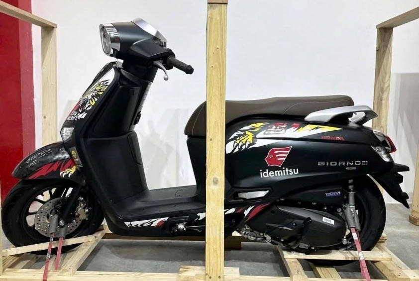 Xe ga siêu hiếm của Honda về đại lý Việt: Thiết kế 'không đụng hàng, trang bị vượt Vision - ăn xăng không tới 2L/100km - Ảnh 7