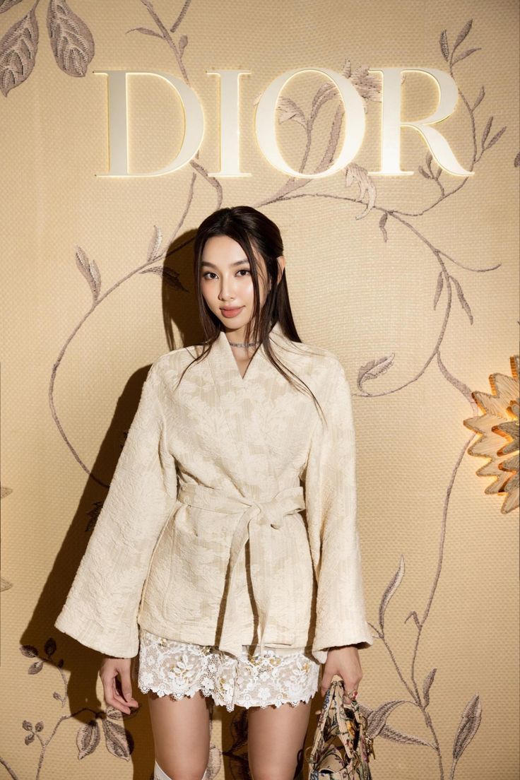 Thuỳ Tiên vừa bị khởi tố, netizen đồng loạt đòi Dior có động thái - Ảnh 13