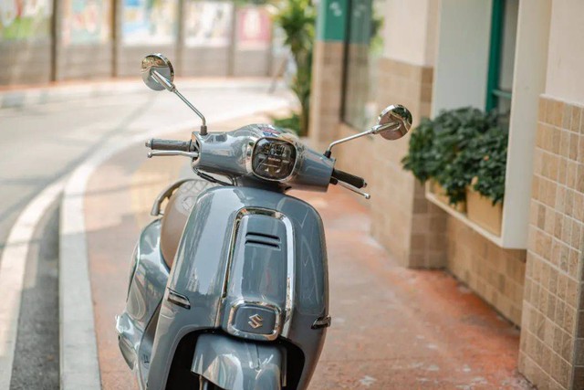 Xe ga Suzuki thiết kế hoài cổ đẹp như Vespa, giá chỉ 35 triệu đồng - Ảnh 5