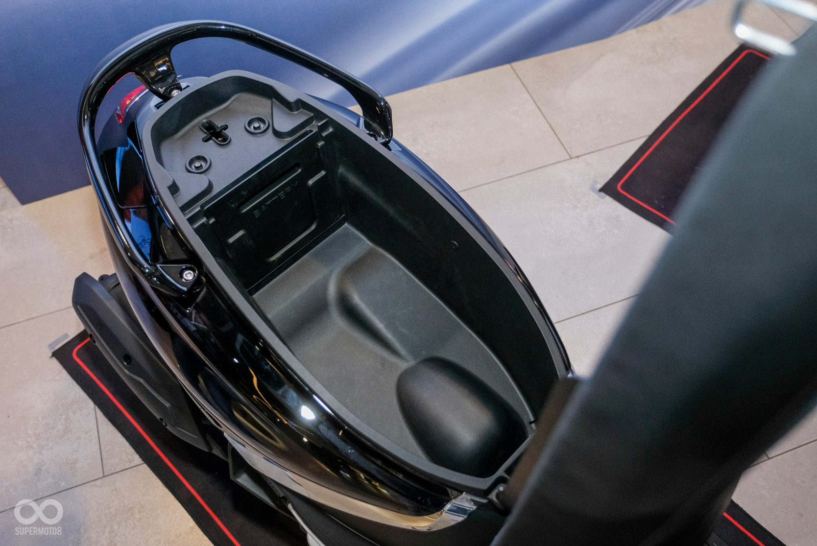 Cận cảnh mẫu xe tay ga 158cc của SYM: Đẹp như Vespa, thực dụng như Honda - Ảnh 6