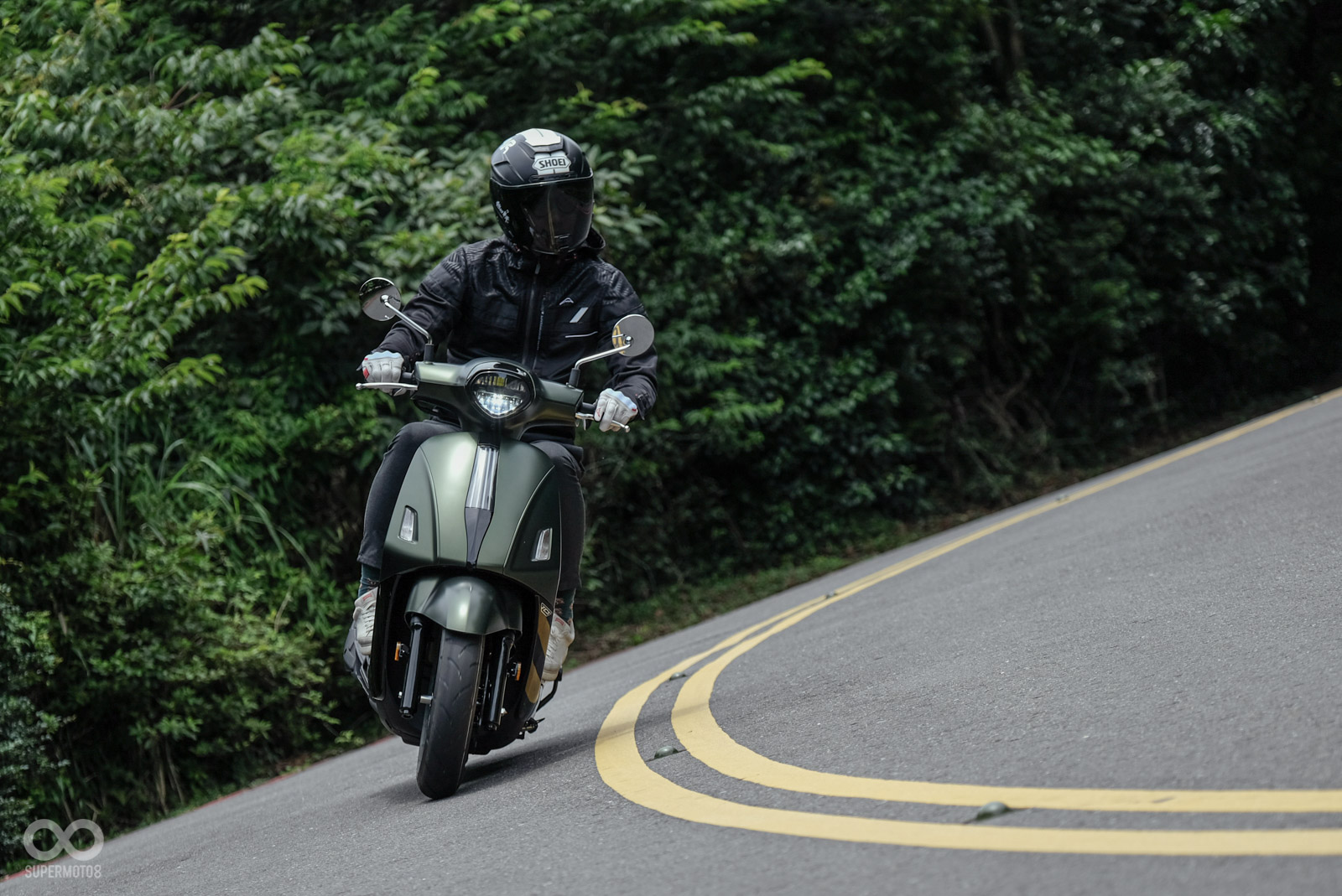 Cận cảnh mẫu xe tay ga 158cc của SYM: Đẹp như Vespa, thực dụng như Honda - Ảnh 8