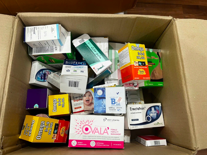 Dược sĩ làm 100 tấn thực phẩm chức năng, thiết bị y tế giả bán cả ở hiệu thuốc, bệnh viện - Ảnh 2