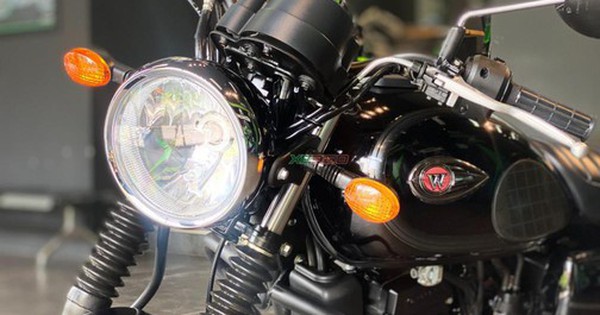 'Vua côn tay' 175cc bất ngờ giảm đậm hơn 20 triệu đồng: Thiết kế đậm nét cổ điển, trang bị vượt Honda Winner X và Yamaha Exciter
