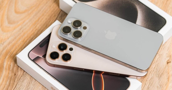 iPhone 16 Pro Max giảm hơn 5 triệu đồng, iPhone 16 rẻ chưa từng thấy từ khi mở bán tại Việt Nam
