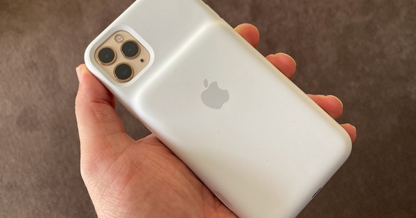 iPhone 17 Air thiết kế quá mỏng, pin yếu “rụng rời” đến mức Apple phải bán kèm ốp sạc