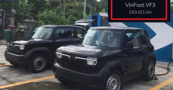Chiếc VinFast VF 3 mỗi ngày sạc 4 lần và đi đều 1.000km suốt 9 tháng, dân mạng đưa ra loạt giả thiết