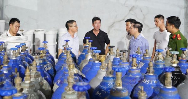 Phá đường dây cực lớn sản xuất, mua bán 65 tấn khí cười