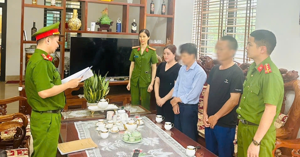 Khởi tố nữ chủ xưởng sản xuất hàng loạt đồ ăn vặt "sạch, ngon" giả