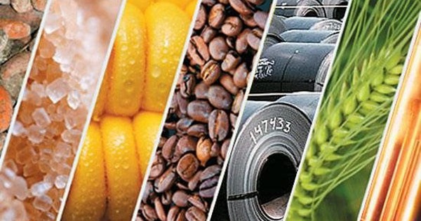 Thị trường ngày 29/5: Giá đường và cà phê giảm mạnh, vàng ngừng giảm, dầu tăng trở lại