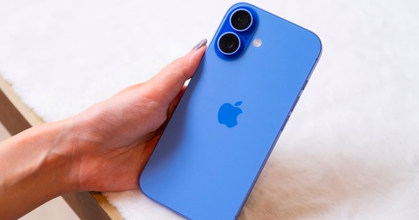 Mẫu iPhone này đang là điện thoại bán chạy nhất thế giới