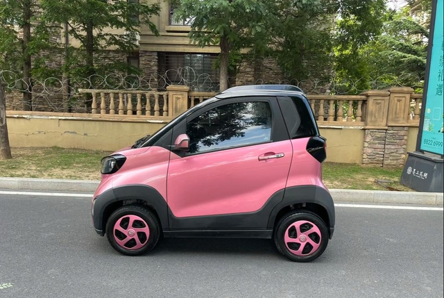 Lộ kiểu dáng công nghiệp, một mẫu ô tô sắp ra mắt tại Việt Nam, giá rẻ ngang Honda SH 350i? - Ảnh 6