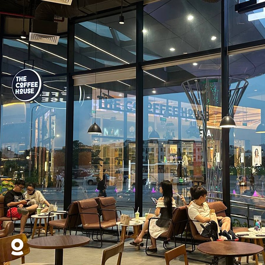 The Coffee House "lấy làm tiếc" về chuyện bịt ổ điện - Ảnh 4