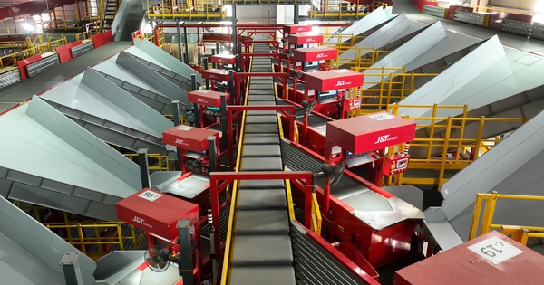 Cuộc dịch chuyển âm thầm của ngành logistic trong giai đoạn TMĐT chuyển đổi