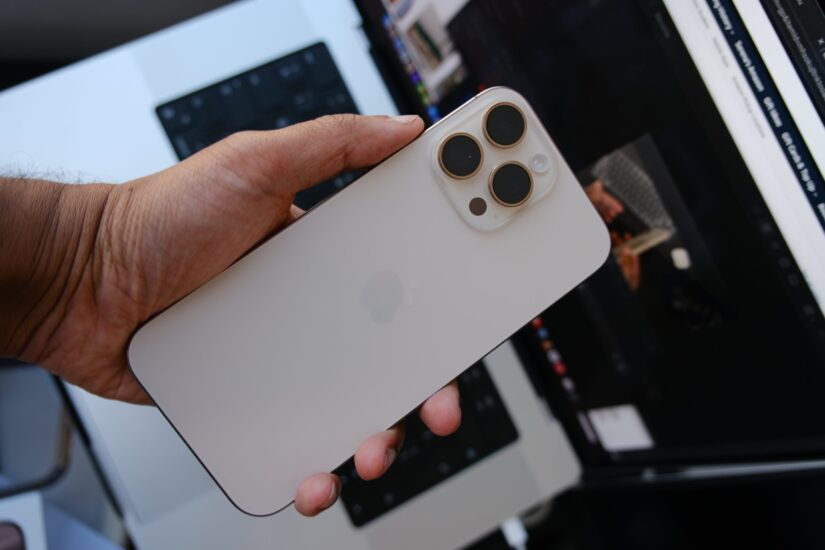 iPhone hạ giá chưa từng có, Apple bất ngờ tái chiếm ngôi vương tại Trung Quốc - Ảnh 1