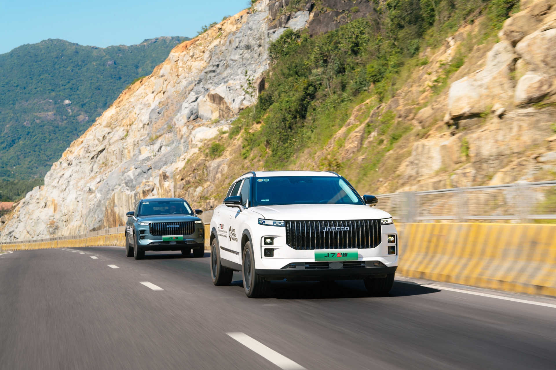 Loạt xe Omoda & Jaecoo giảm tới 90 triệu đồng, có mẫu xuống ngang SUV cỡ A - Ảnh 2