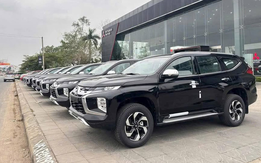 Mitsubishi Pajero Sport 2025 giảm giá còn 1,13 tỷ đồng, đại lý bù thêm nhiều ‘option’ khuyết thiếu cạnh tranh Everest - Ảnh 10