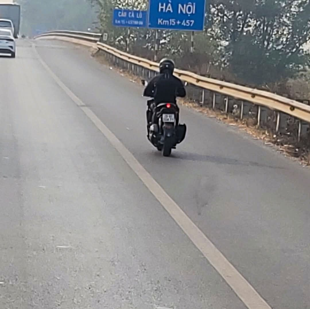 Xe tay ga được mong chờ nhất của Yamaha bất ngờ nhận cọc: Ăn xăng 2,2L/100km, đổ đèo không lo mất phanh - Ảnh 4