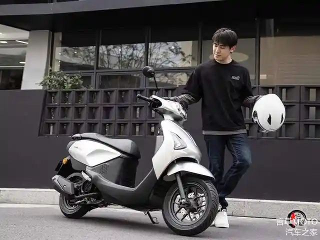 Xe ga 125cc ăn 1,8L/100km ra mắt: trang bị ABS như Honda SH, giá chỉ từ 32 triệu đồng hứa hẹn soán ngôi Vision - Ảnh 2