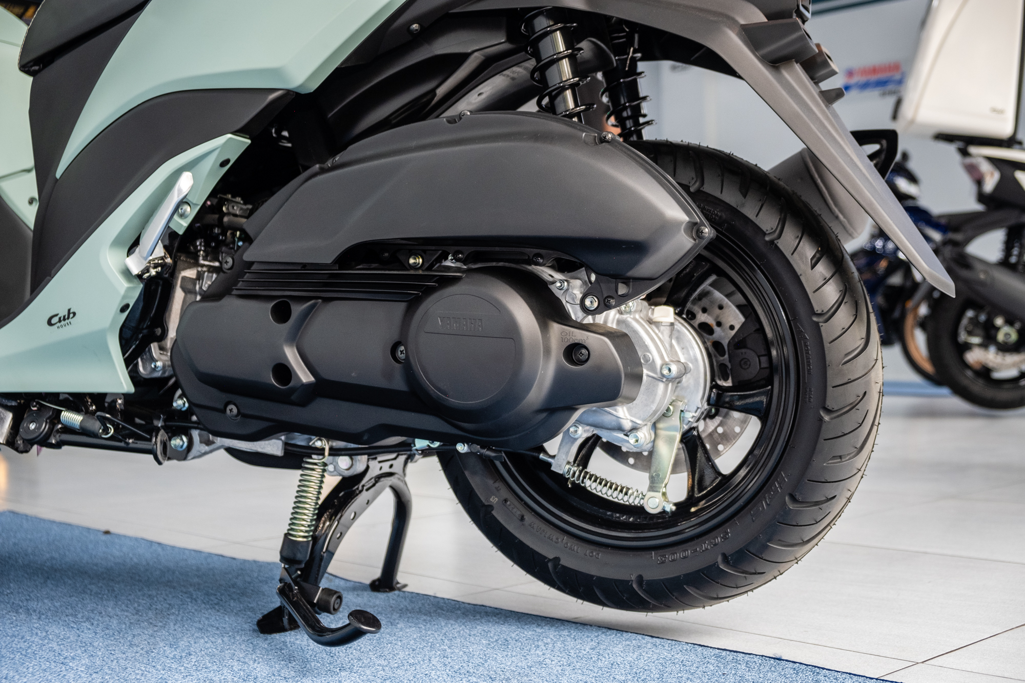 Yamaha Tricity 155 về Việt Nam: Bánh kép phía trước cho người người thích 'độc lạ', giá quy đổi từ 103 triệu đồng - Ảnh 13
