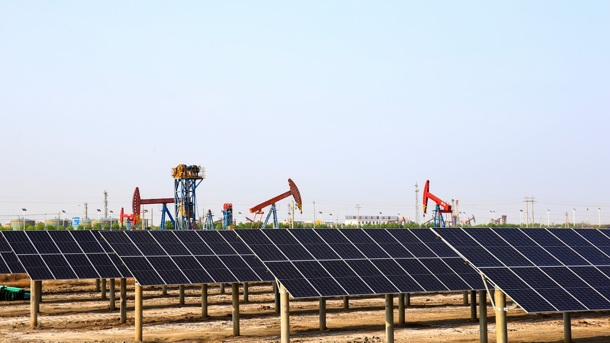 'Petrostates' xưa rồi - một quốc gia sắp cho Mỹ, EU 'hít khói' để trở thành 'electrostates' đầu tiên trên toàn cầu - Ảnh 1