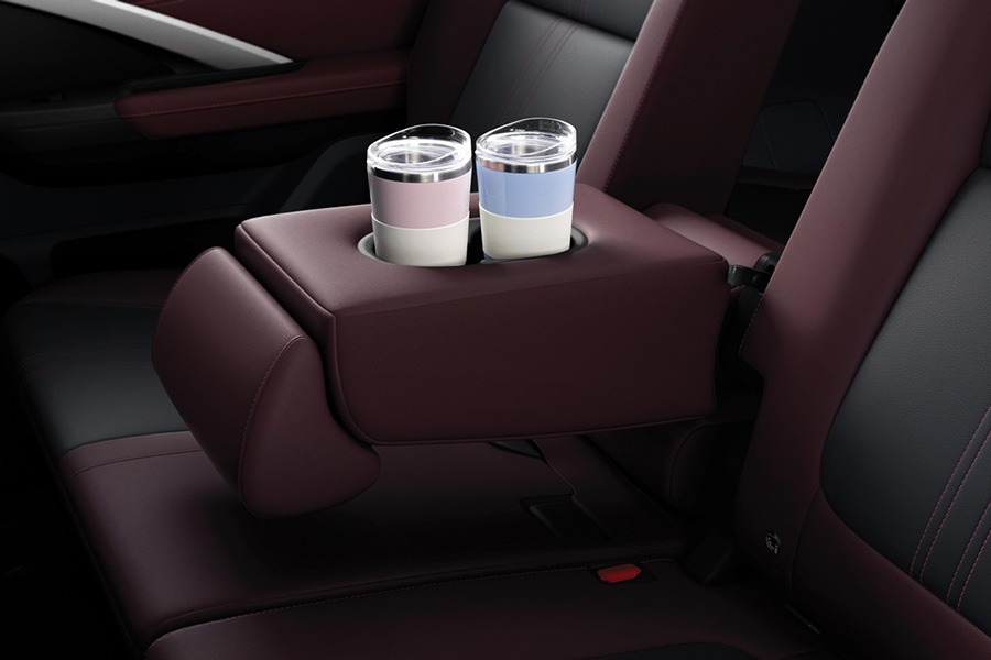 Mitsubishi Xpander 2025 ra mắt: Lưới tản nhiệt mới, màn hình to hơn, thêm túi khí, có camera 360, giá quy đổi khiến người Việt ao ước - Ảnh 25