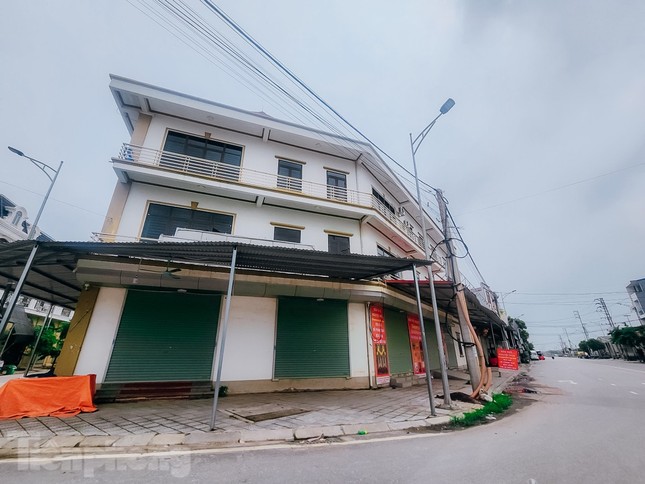 Lý do chợ Thổ Tang sầm uất bỗng dưng vắng tanh vắng ngắt - Ảnh 2