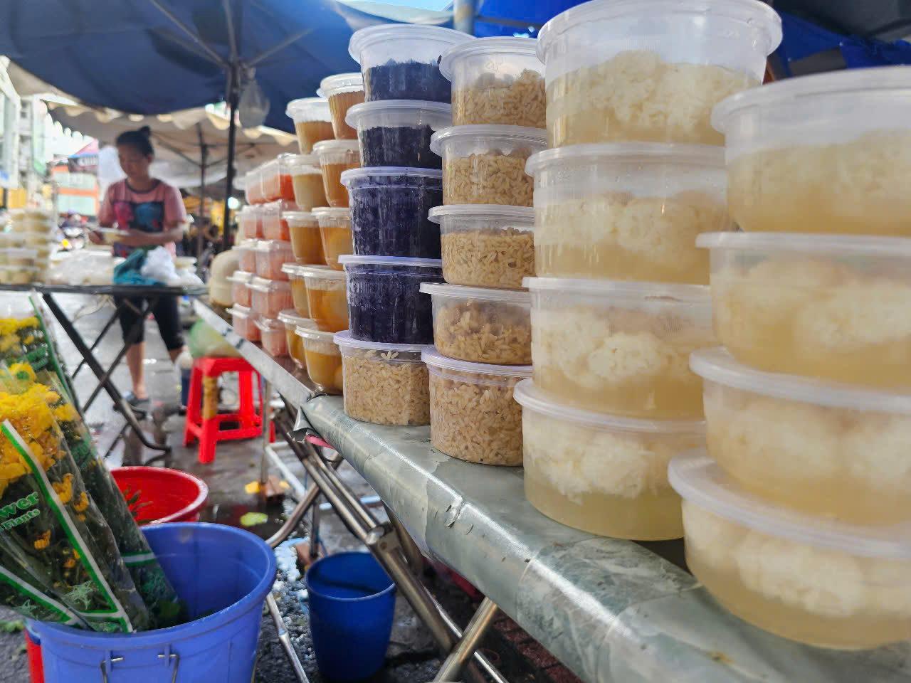 Bánh Bá Trạng 100.000 đồng/chiếc, bán được nhiều hơn chè, xôi trong Tết Đoan ngọ - Ảnh 4