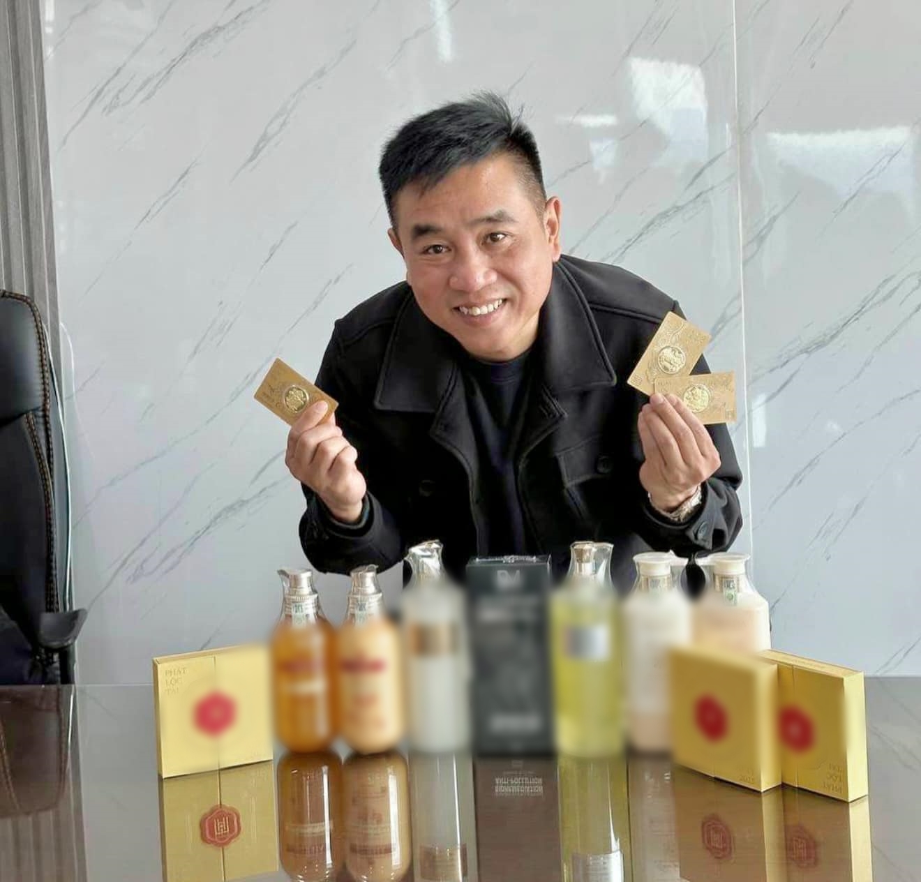 Chia sẻ đầu tiên của Tiến Nguyễn sau khi Quang Linh Vlogs, Hằng Du Mục bị bắt trong vụ KERA - Ảnh 6